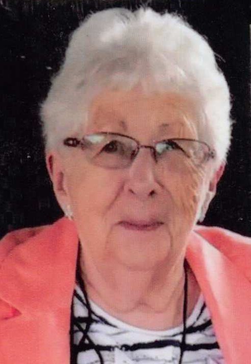 Phyllis Marie Tracy Obituary on Michigan Memorial Funeral Home